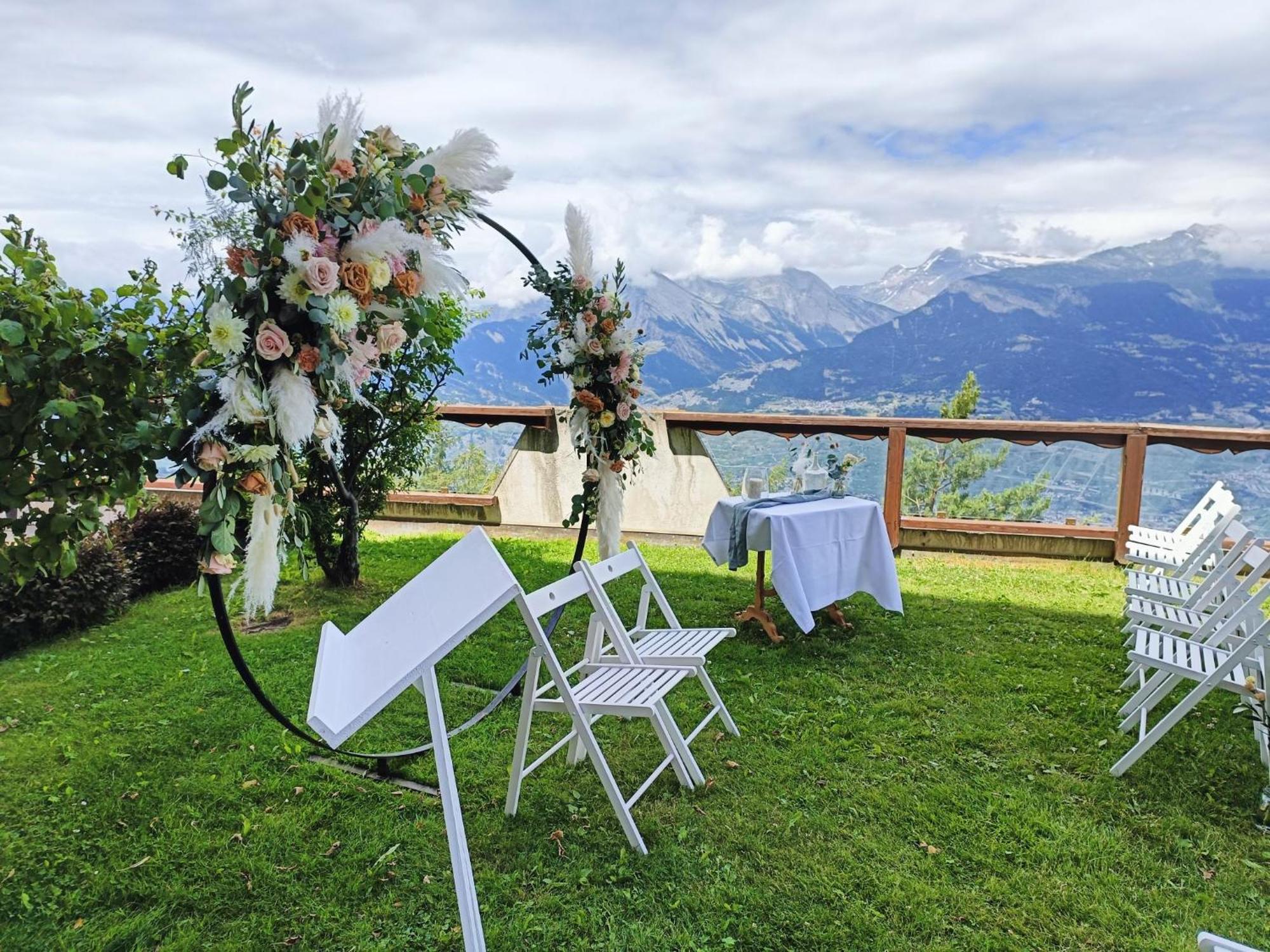 Hotel Chalet Royal Veysonnaz Bagian luar foto