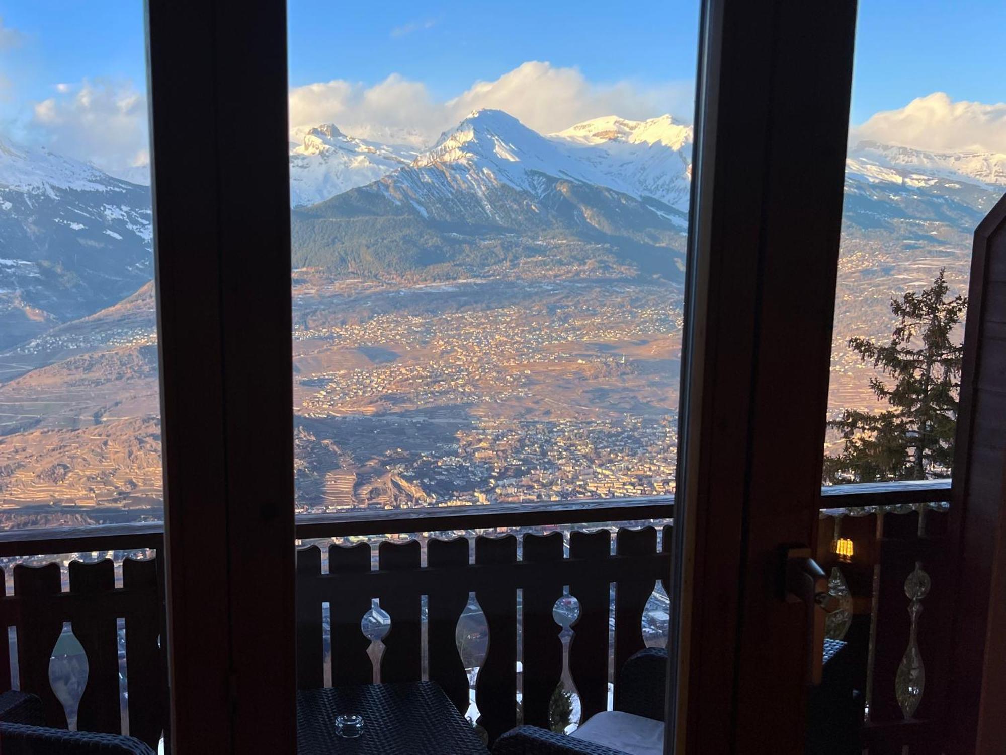 Hotel Chalet Royal Veysonnaz Bagian luar foto